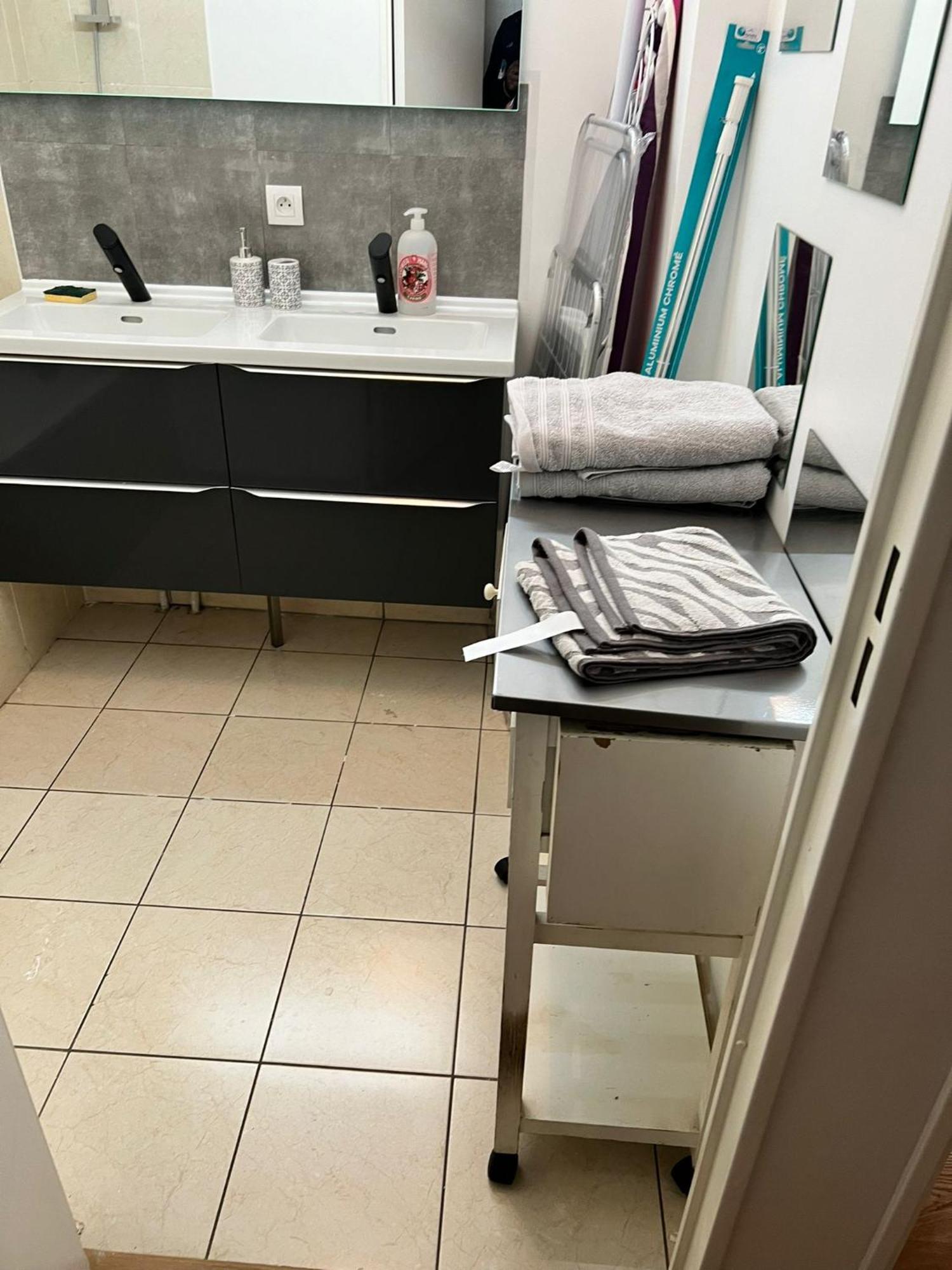 Appartement 5Min Gare Rer Disneyland Paris Val D'Europe La Vallee Village Parking Inclus Montévrain Eksteriør billede