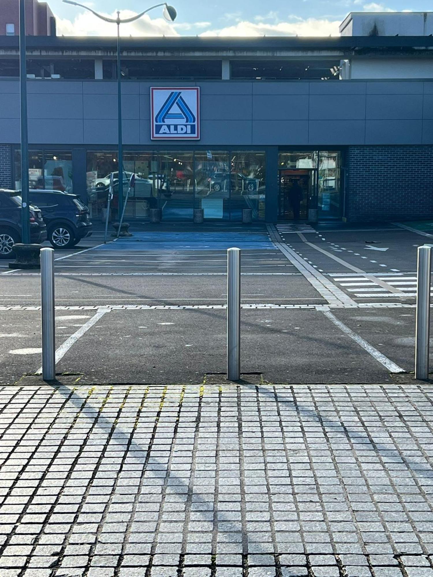 Appartement 5Min Gare Rer Disneyland Paris Val D'Europe La Vallee Village Parking Inclus Montévrain Eksteriør billede